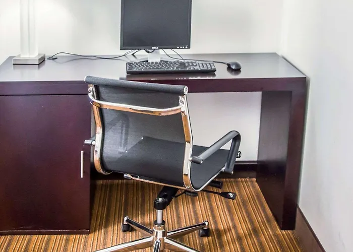 Sleep I-80 Near Amphitheatre-convention Center 4* Tinley Park