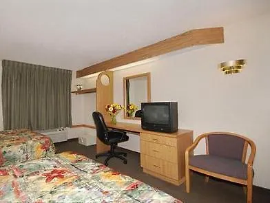 Inn Sleep I-80 Near Amphitheatre-convention Center